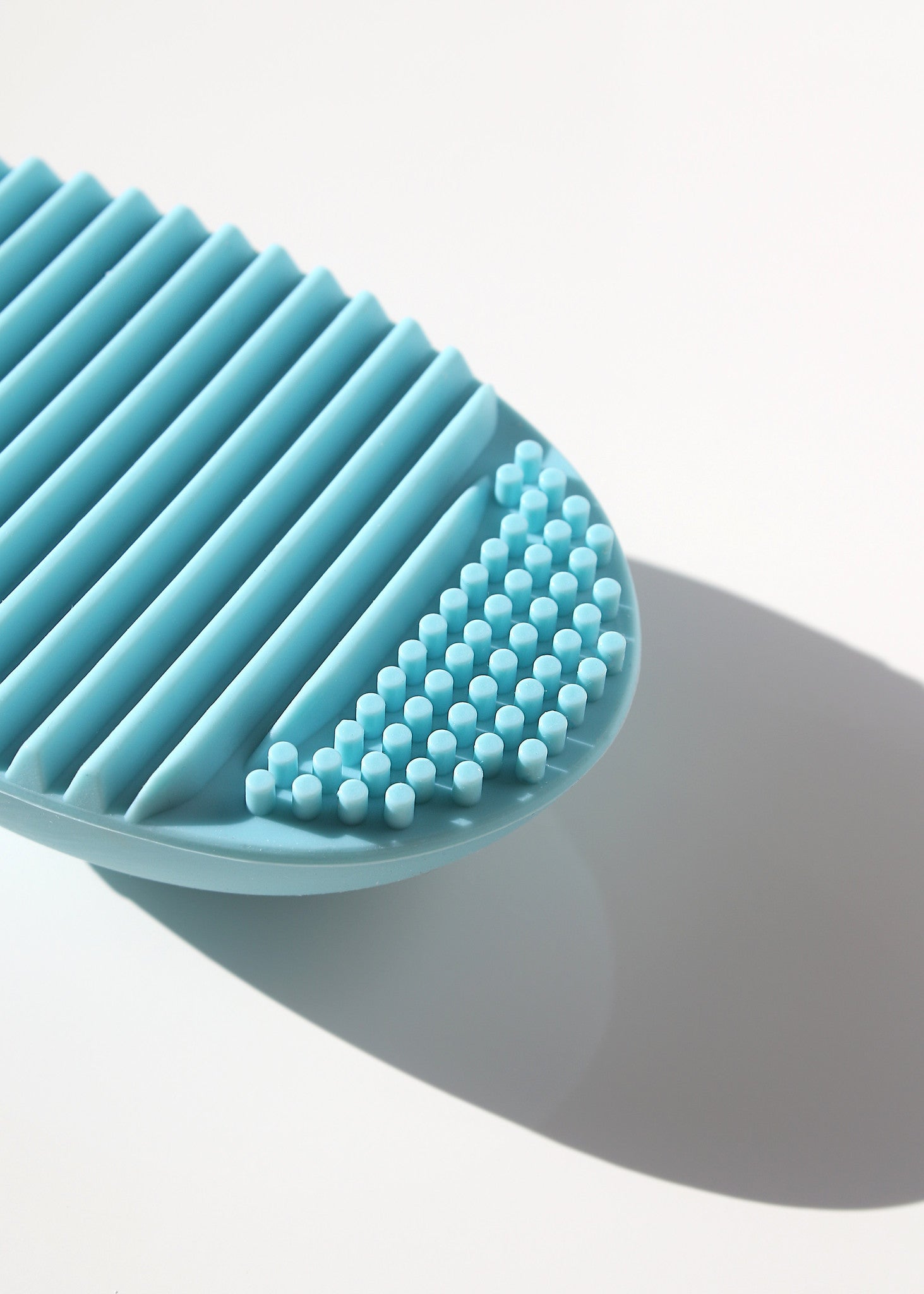 AOA Brush Cleaning Egg - Baby Blue